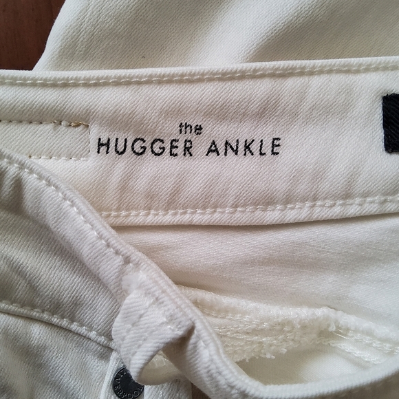 Liverpool “Piper Hugger” Ankle Skinny White Jeans – Size 4 / 27 – NWOT - Picture 10 of 16